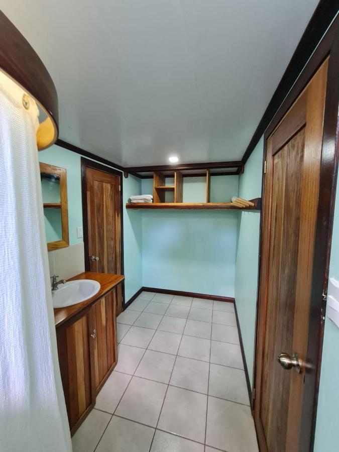 Vila Casa Numu Cahuita Exteriér fotografie